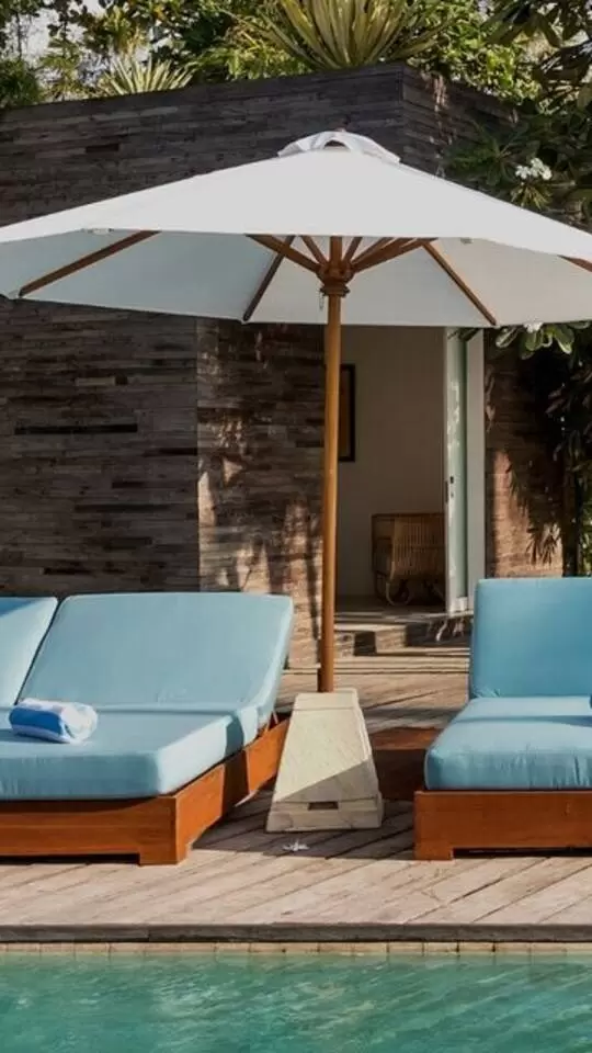 Dream a little. <i>Travel a lot.</i>